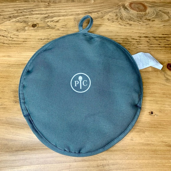 Pampered Chef Tortilla Warmer #100120 10 1/2 Inches Gray Cloth Microwave - Picture 2 of 6
